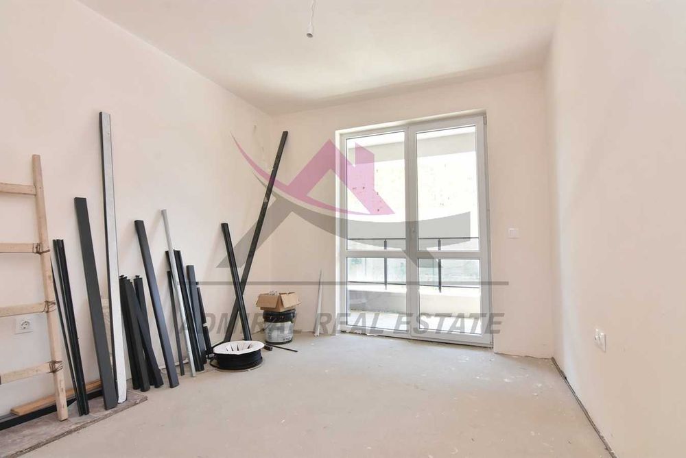 Продава се Двустаен апартамент в Варна, Изгрев - 58 кв.м за 1863 €/кв.м - Снимка #2