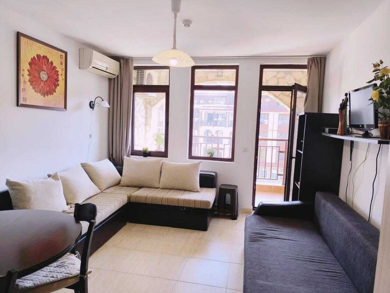 Продава се Едностаен апартамент в Свети Влас - 32 кв.м за 1766 €/кв.м - Снимка #1