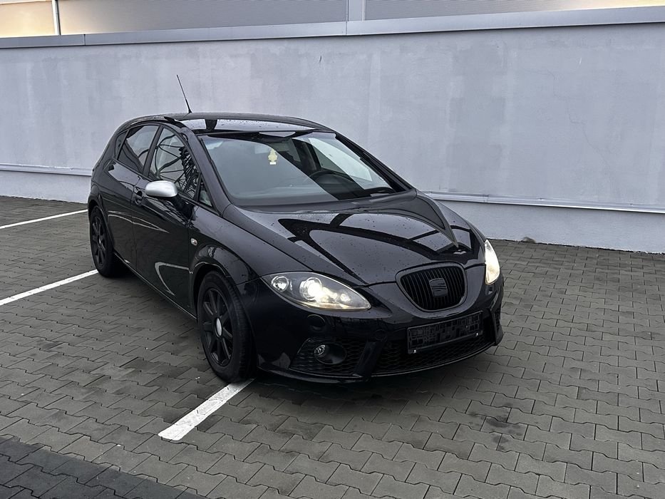 Seat Leon FR/2.0Tdi/170Cp/Bi-Xenon/Navi Car-Play/Climatronic