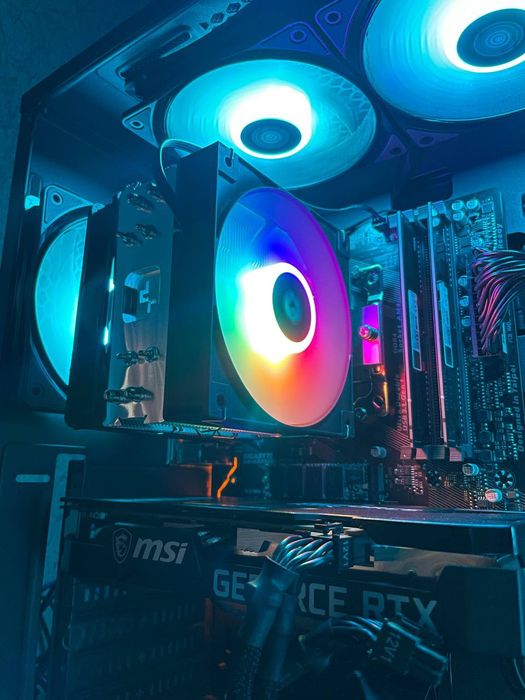 Kompyuter moshniy Ryzen 7