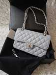 Geanta Chanel Classic 23cm, gri deschis, piele naturala importata