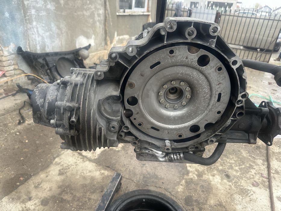 Cutie automata Audi 177 cp cod motor CGL