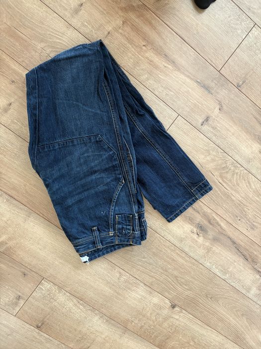 Мъжки тъмно сини дънки