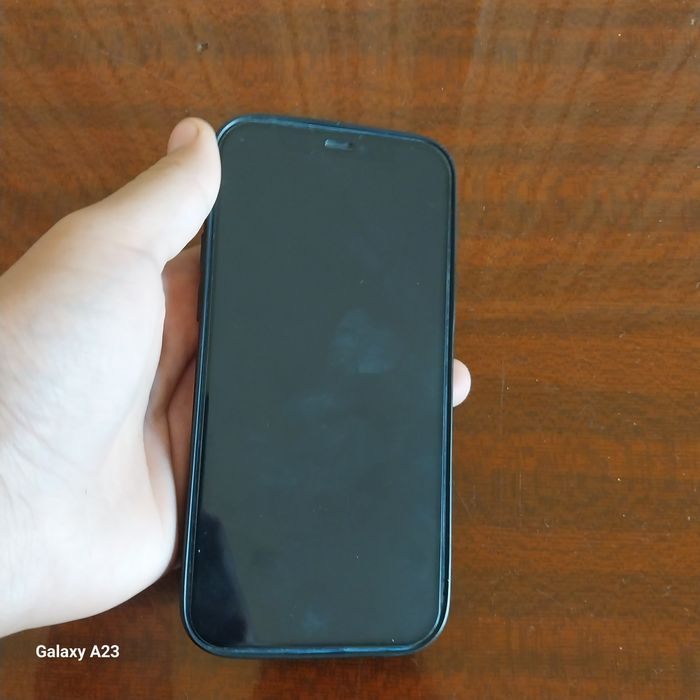 Айфон 12,бірақ каробкасы жоқ