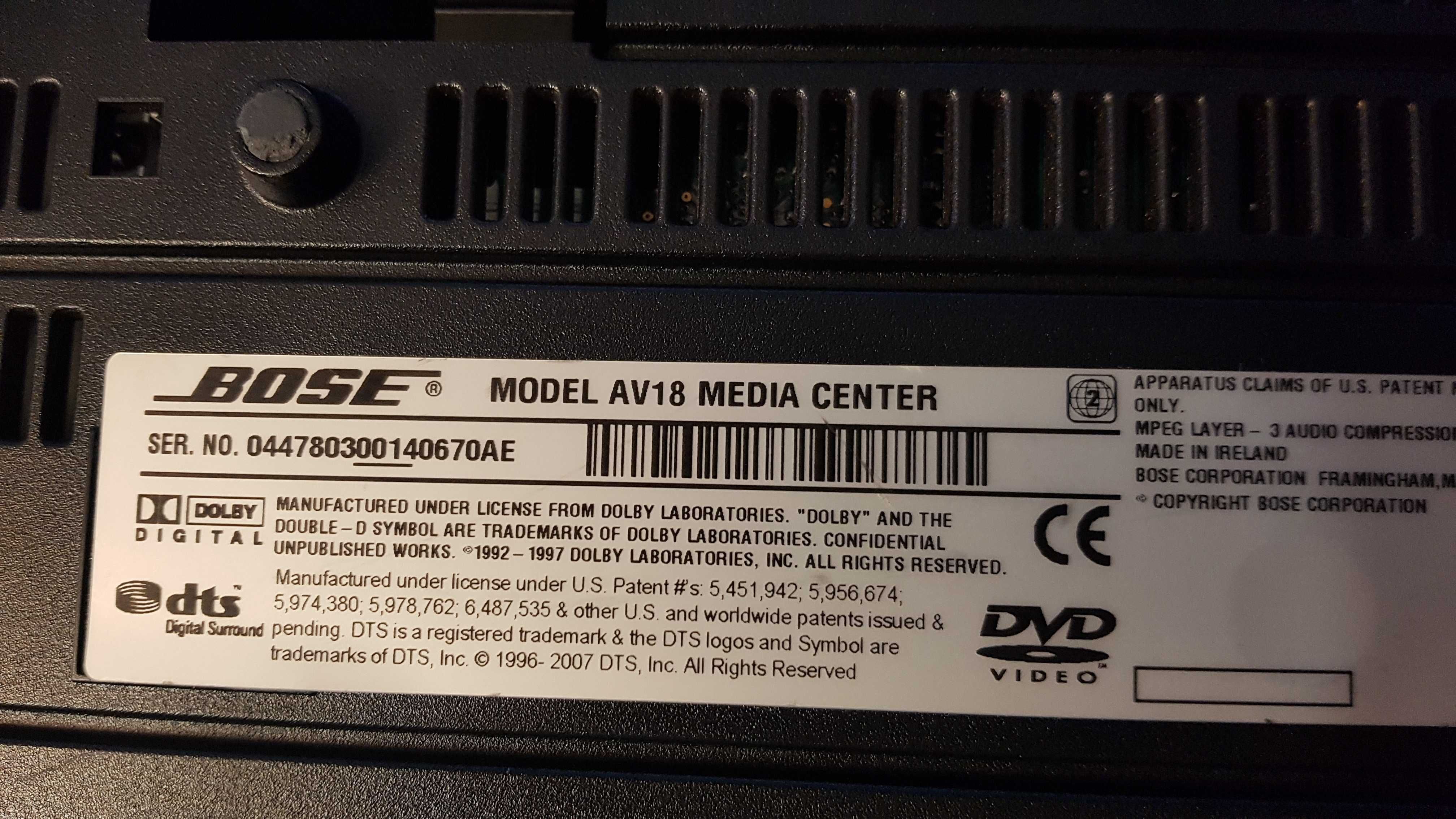 CD/DVD-player consola BOSE Media Center AV18  Lifestyle