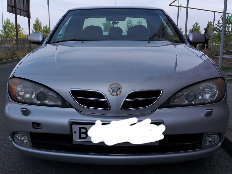 Машина Nissan Primera