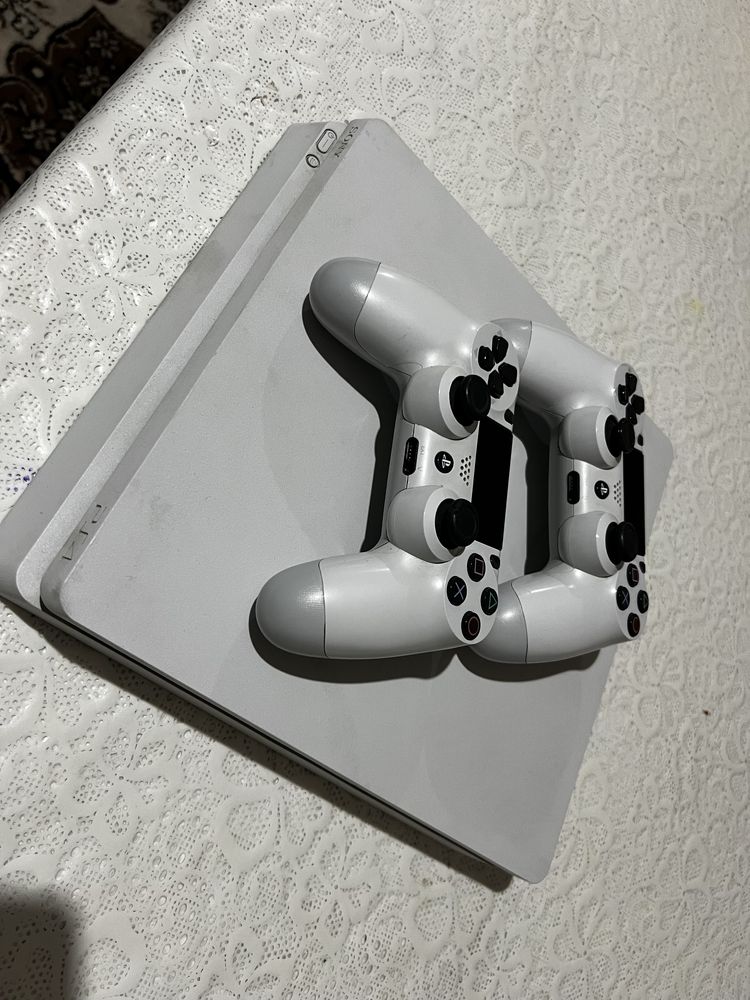 Playstation 4 PS4 slim 2 ta joystick bilan