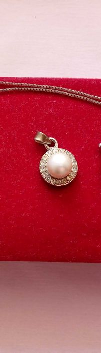 Роскошная подвеска кулон на цепочку.Цена 35тыс