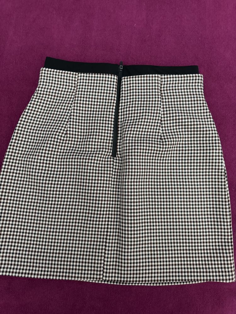 Юбка новая Zara
