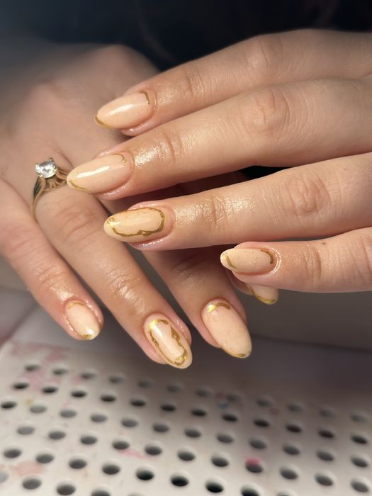 MANICHIURA oja semipermanenta si constructie gel