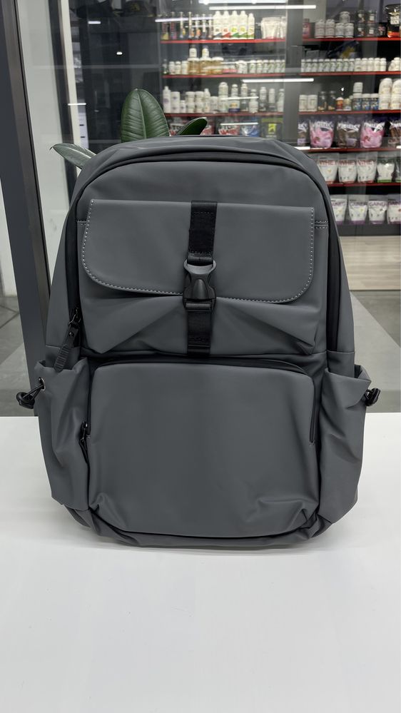 Городской рюкзак с влагозащитной пропиткой и отделением для ноутбука