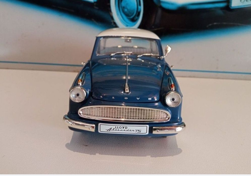 Macheta auto Lloyd Alexander TS 1:18, scara 1/18