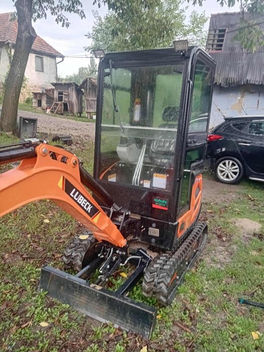 Miniexcavator 1800 kg