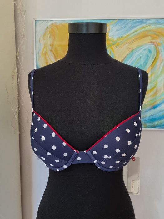 Ново горнище на бански Esprit