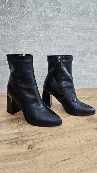 Продам ботильоны