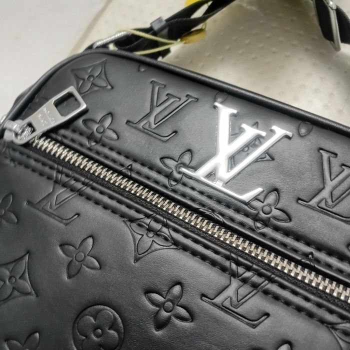 Прадам барсетка Louis vuitton