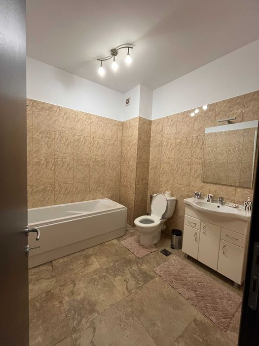 Inchiriez apartament 2 camere zona Kaufland / Gara