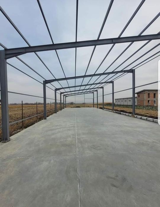 Vând hala metalică 9x8x4