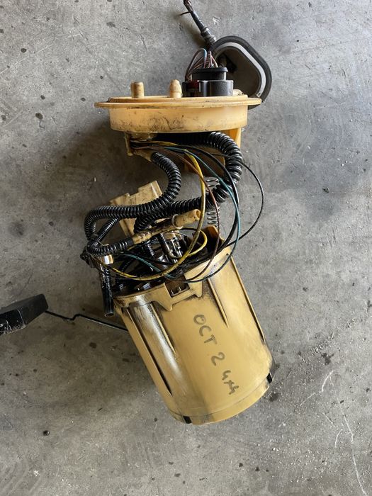 Pompa benzina motorina golf 5 seat skoda jetta 1K0 919 051 M 050 D