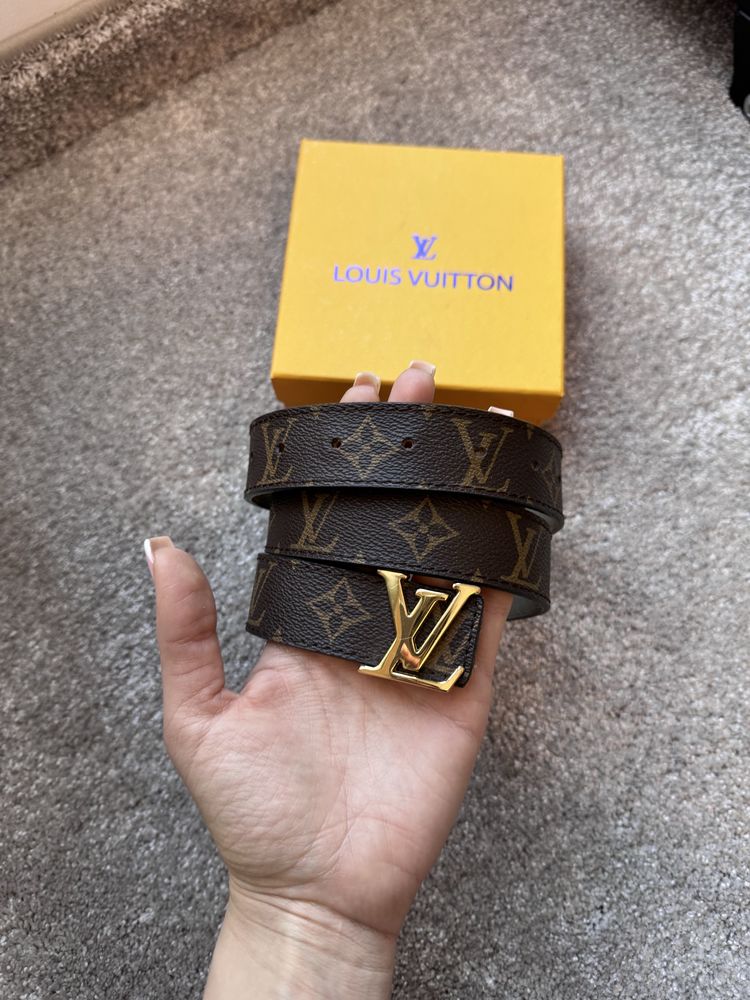 Дамски колани Louis Vuitton