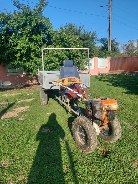 Motosapa cu remorcă