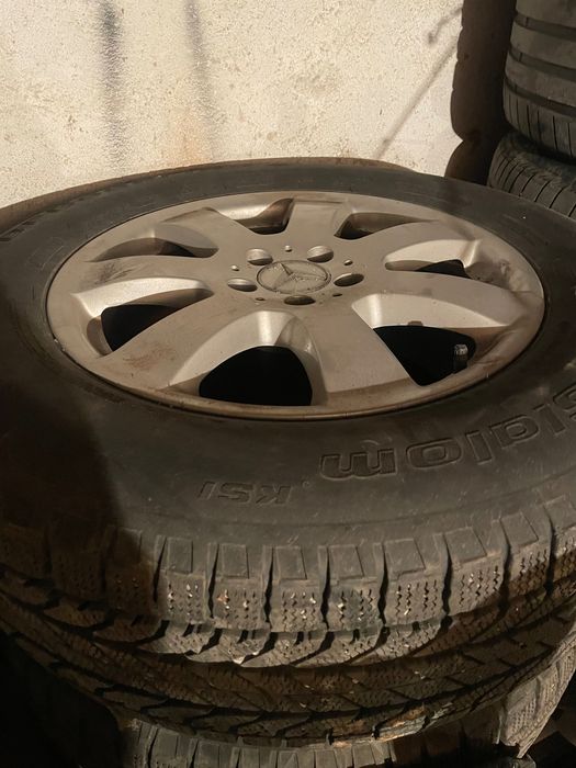 Джанти 17 за Мерцедес МЛ с гуми