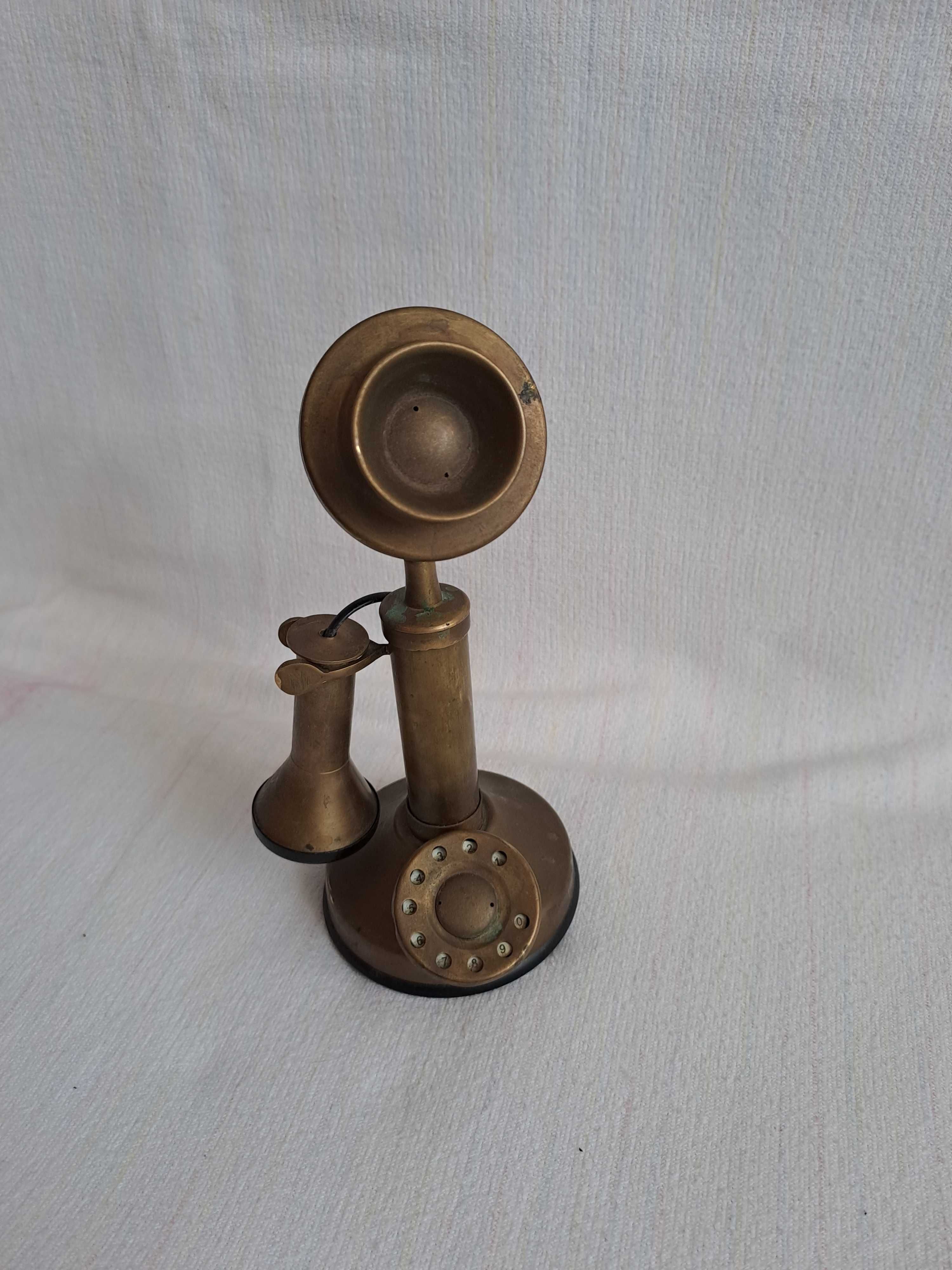 telefon din cupru model vechi decor