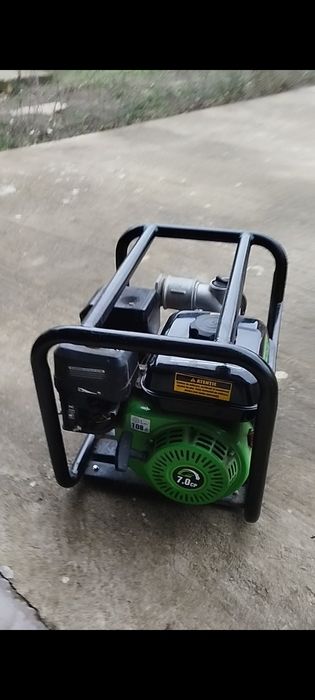 Pompa de apa pe benzina