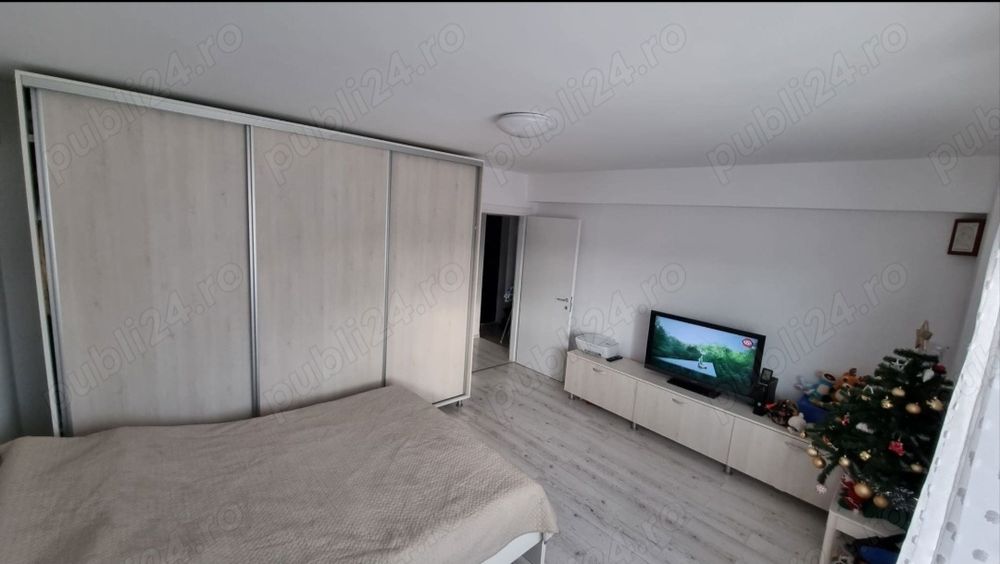 Inchiriez apartament cu o camera decomandat in zona Bucium-Visan, in b