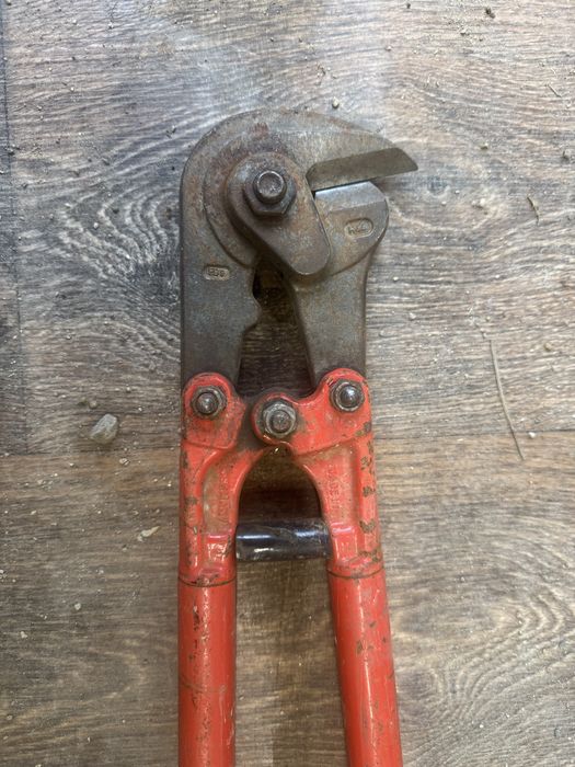 Арматурна ножица германия alarm