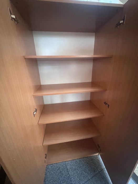 Гардероби и легла