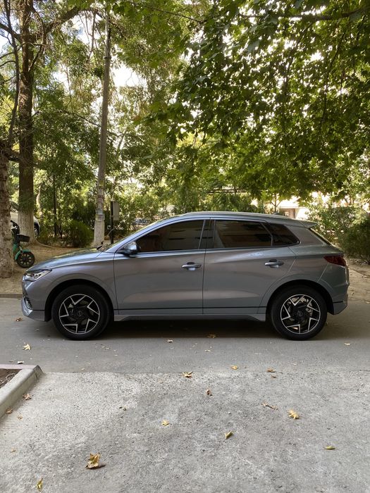 Byd e2 sotiladi.