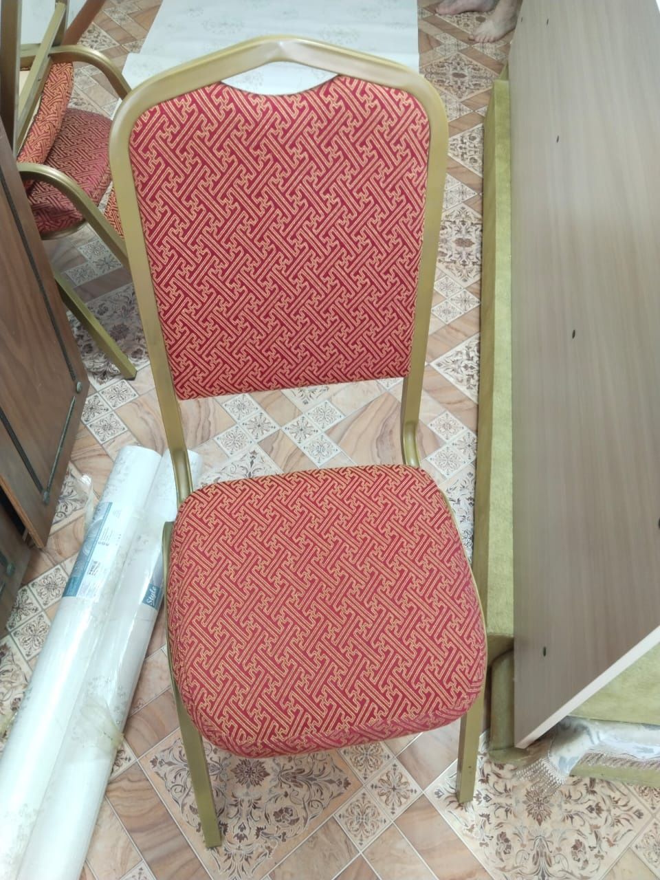 Стулья для зала и гостинной