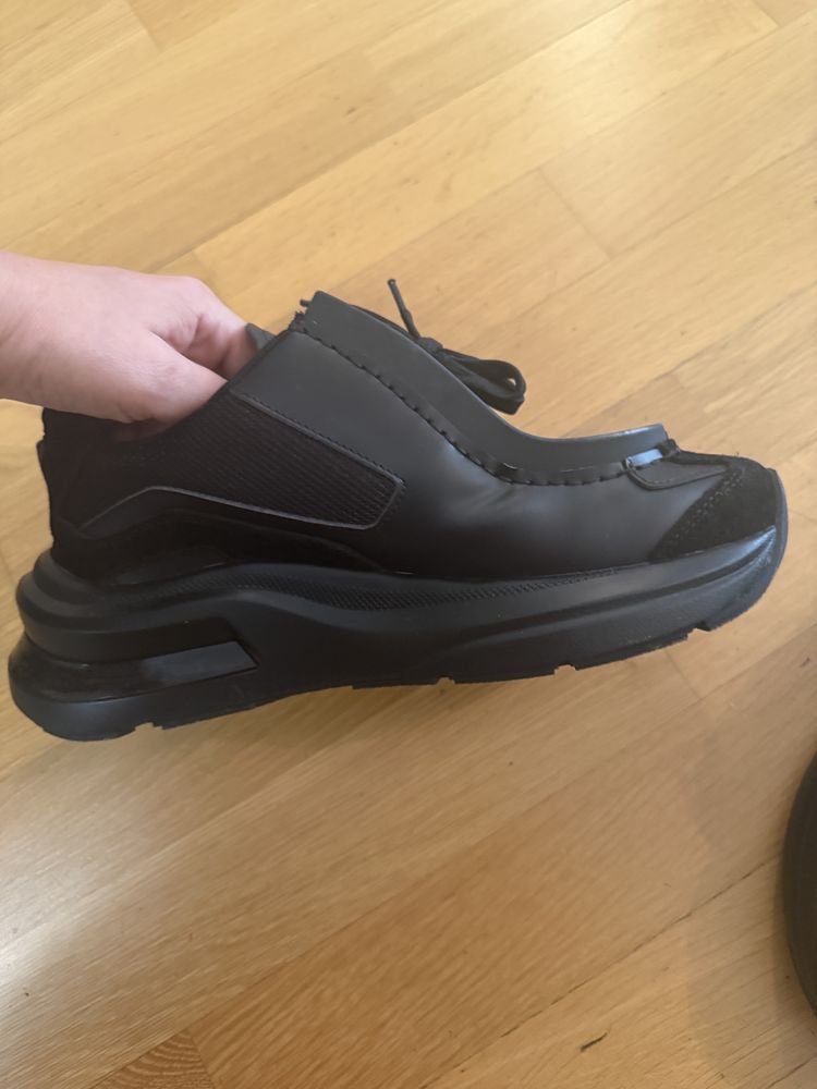 Prada - adidasi (system sneakers)