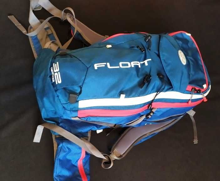 Rucsac BCA FLOAT 32 cu airbag pentru avalansa