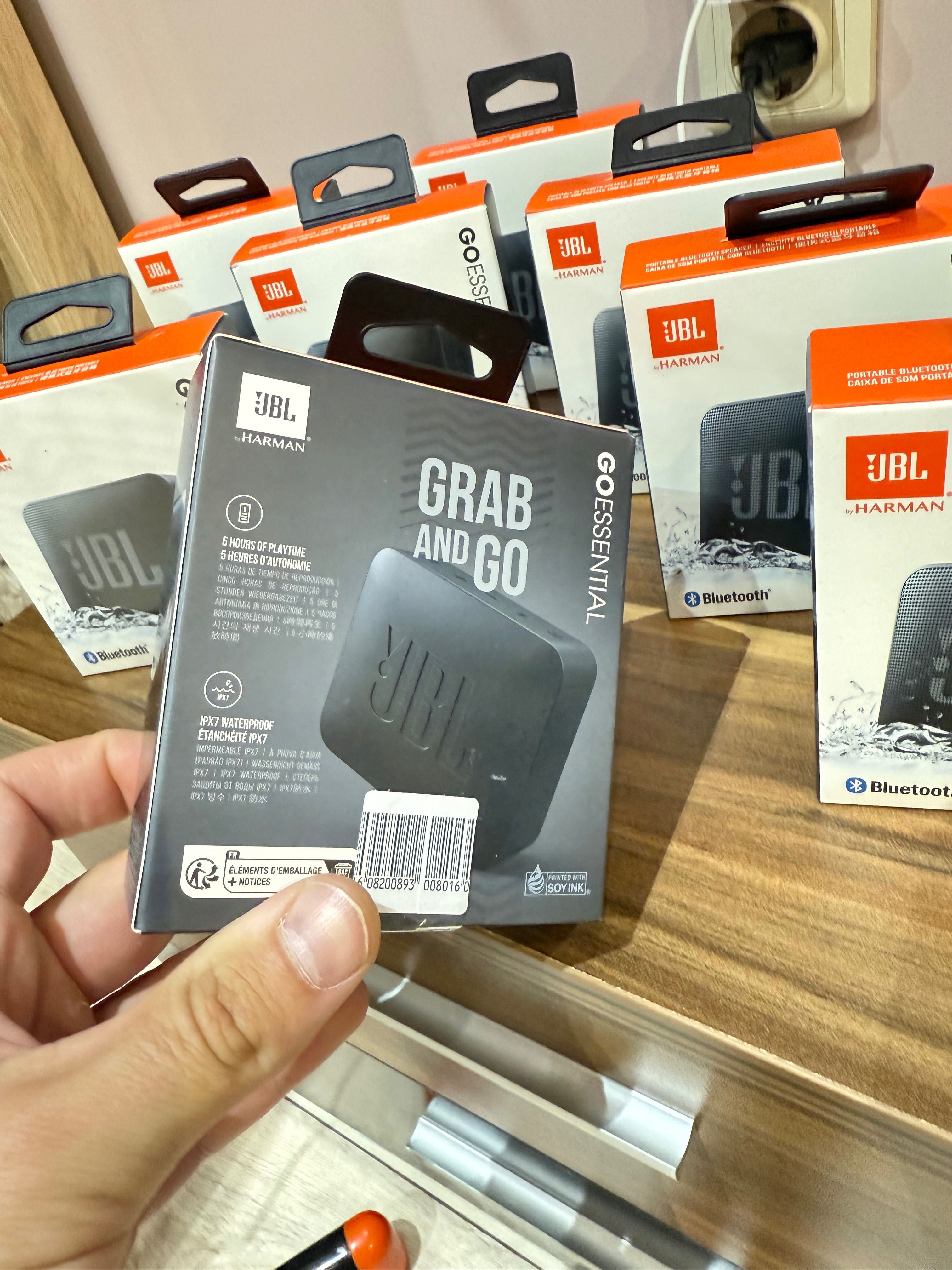 JBl Go Essential 2