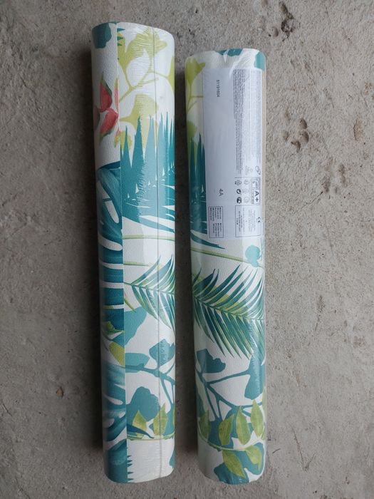 Vând tapet din vinil