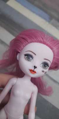 Veronicub Epic Winter Pixie Bear, papusa Mattel, Ever After High