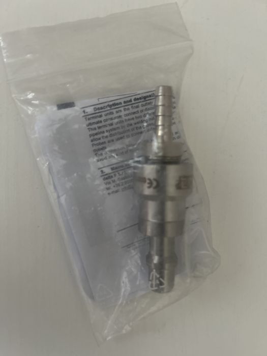 Штуцер быстросъемного соединения для шланга