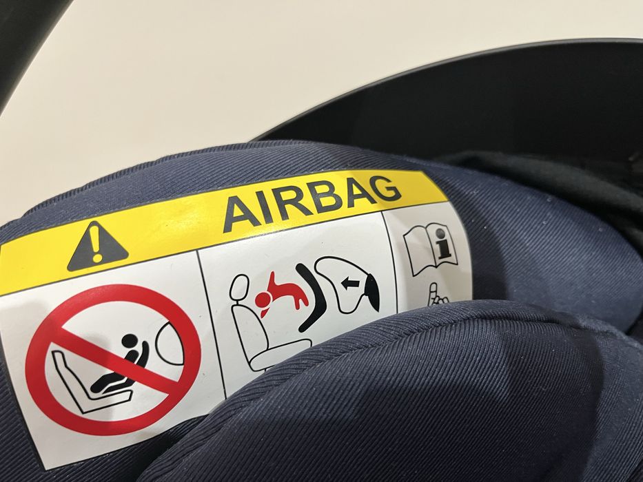 Стол кола Cybex ATON M i-Size Universal ISOFIX 45-87cm