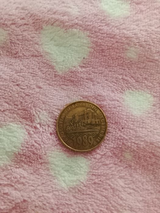 Vând tot pe o 100 de lei