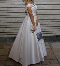 Сватбена булчинска рокля с наметало