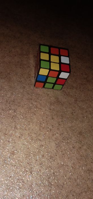 Кубик Рубик хороший