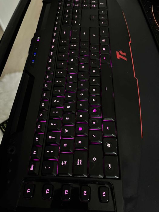Tastatura pc , ps5 , gaming rgb
