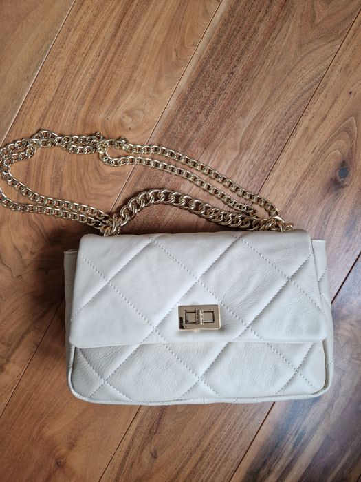 Geanta din piele naturala