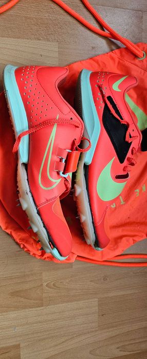 Шпайкове за дълъг скок Nike Air Zoom LJ Elite