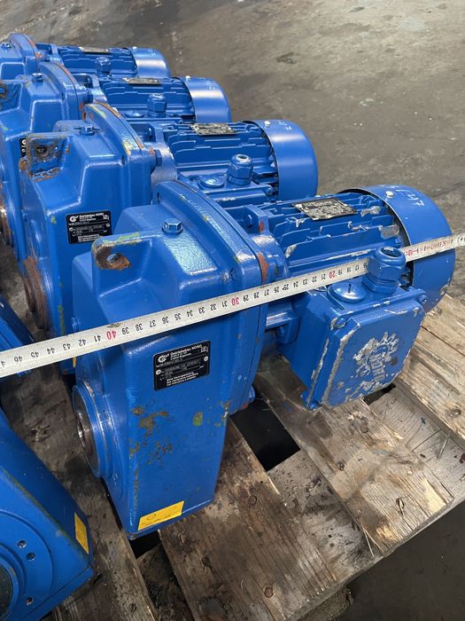 Мотор-редуктор/редуктори Nord