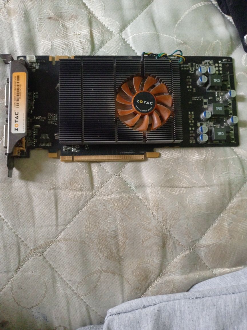 Видеокарта zotac 9600gt ECO 512MB 256BIT DDR3