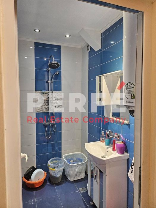 Продава се Четиристаен апартамент в Бургас, Център - 95 кв.м за 2053 €/кв.м - Снимка #6