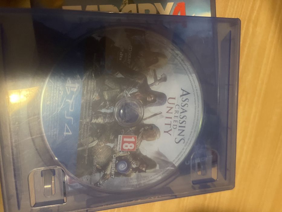 Playstation 4 plus volan trustmaster